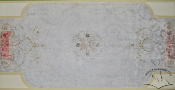 Vul. Krushelnytskoi, 19a. The polychromy on the ceiling of the principal staircase