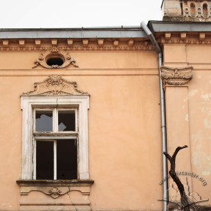 Vul. O. Stepanivny, 31.