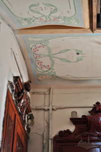 Vul. Kravchuka, 8. Secessionist polychromy