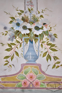 Vul. Kravchuka, 8. Detail of the polychromed ceiling