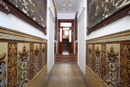 Vul. Kurbasa, 5. Entryway interior