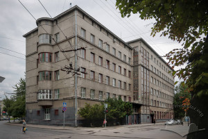 Вул. Зелена, 12 – Львівська обласна санітарно-епідеміологічна станція