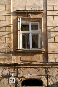 Vul. Staroyevreiska, 26. A 2nd floor window