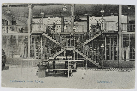 Power plant's distribution station