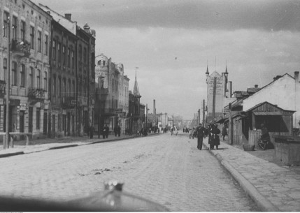 Vul. Khmelnytskoho, then Żółkiewska in the 1930s