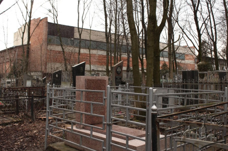 Graves at the new Jewish cemetery