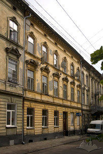 Vul. Klionovycha, 6. The principal facade, a view from the north
