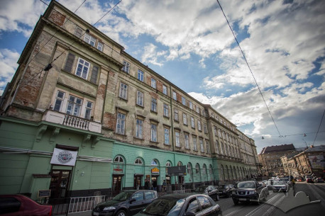 Vul. Lesi Ukrainky, 1. Northern facade