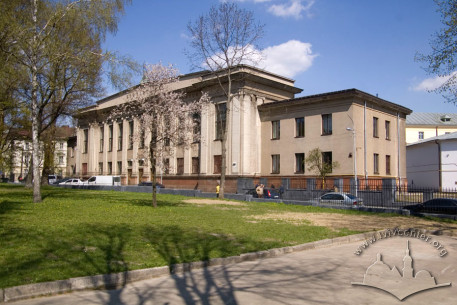 Вул. Професорська, 1. Загальний вигляд з південного заходу