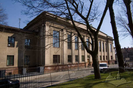Вул. Професорська, 1. Фрагмент головного фасаду