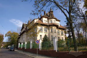 Вул. Личаківська, 107 – Військовий шпиталь