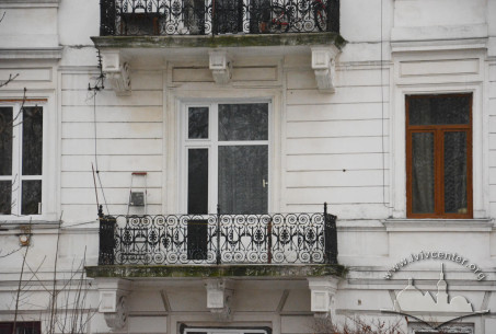 Vul. Stefanyka, 11. One of the balconies on the rear facade