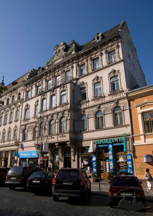 Просп. Шевченка, 26 – житловий будинок