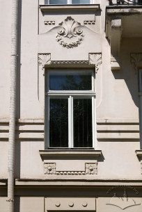 Vul. Bohomoltsia, 9. One of the 2nd floor windows
