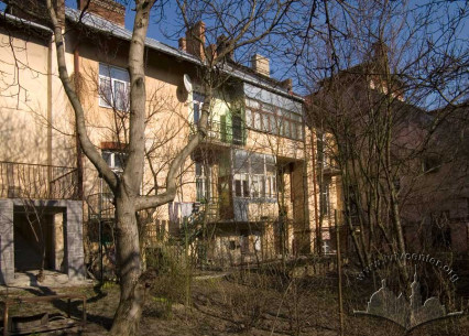 Vul. Kolberga, 6. A view of the rear facade