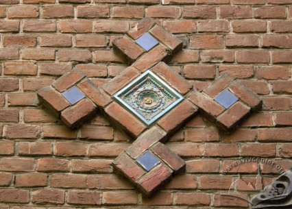 Vul. Henerala Chuprynky, 21. A decorative detail