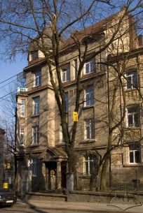 Vul. Kotliarevskoho, 15. The main facade