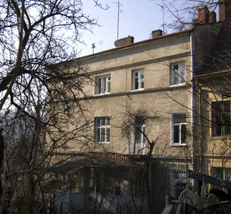Vul. Kotliarevskoho, 31. The rear (northeastern) elevation