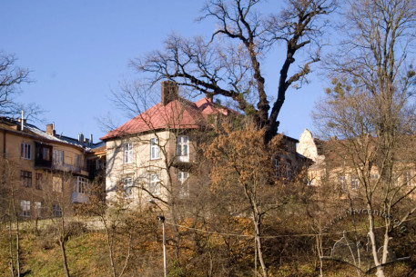 Vul. Kotliarevskoho, 41. A view from the east
