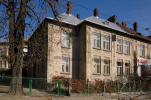 Vul. Kotlyarevskoho, 18 – residential building