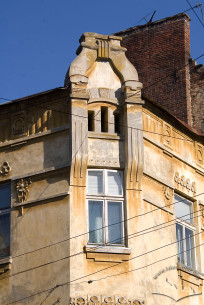Вул. Глібова, 2. Завершення наріжника