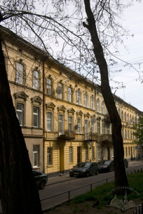 Вул. Кльоновича, будинки № 12, 10, 8, 6