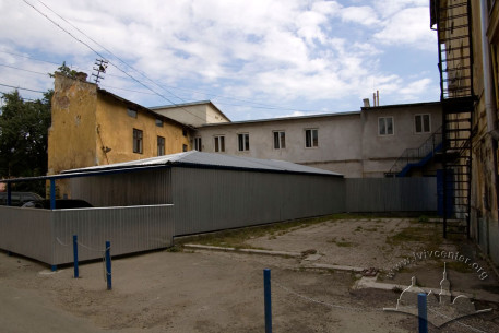 Вул. Хімічна, 2а.