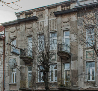Vul. Vyshenskoho, 15.