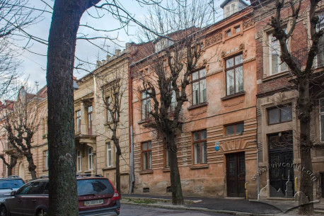 Vul. Vyshenskoho, 20.