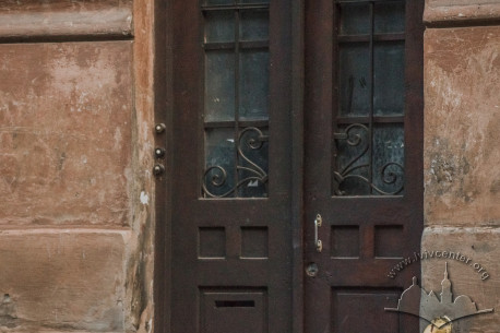 Vul. Vyshenskoho, 20. Door detail