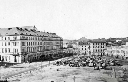 The Traditional Commercial Space of "Krakidaly"