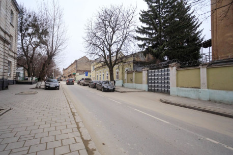 Vul. Zhovkivska, 11. The Radio-Repair Plant of Lviv. Ferdynand Pietsch's machine production was located here previously