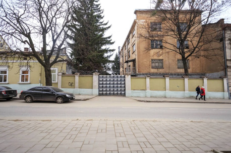 Vul. Zhovkivska, 11. The Radio-Repair Plant of Lviv. Ferdynand Pietsch's machine production was located here previously