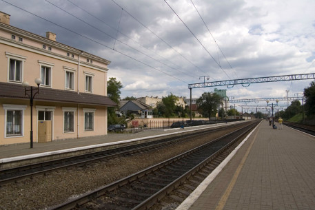 Vul. Ohirkova, 2. The Pidzamche railway station