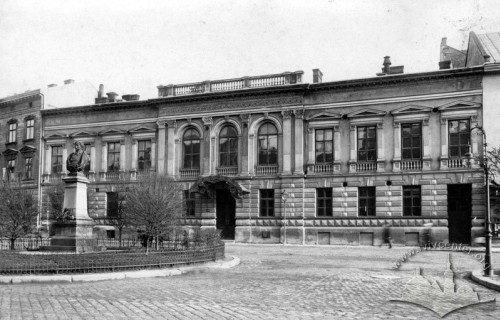 Literary and Artistic Club