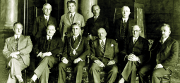 Senate of the Lviv Polytechnic in 1931, with rector, Gabriel Sokolnicki, in the middle.